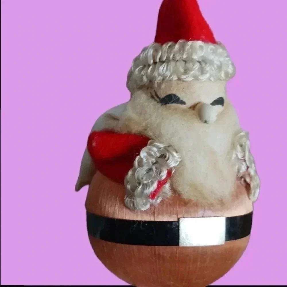 unbranded vtg santa